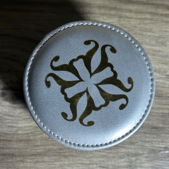 Rustic Cuff Silver and Gold Accessory Case - Picture 3 of 5